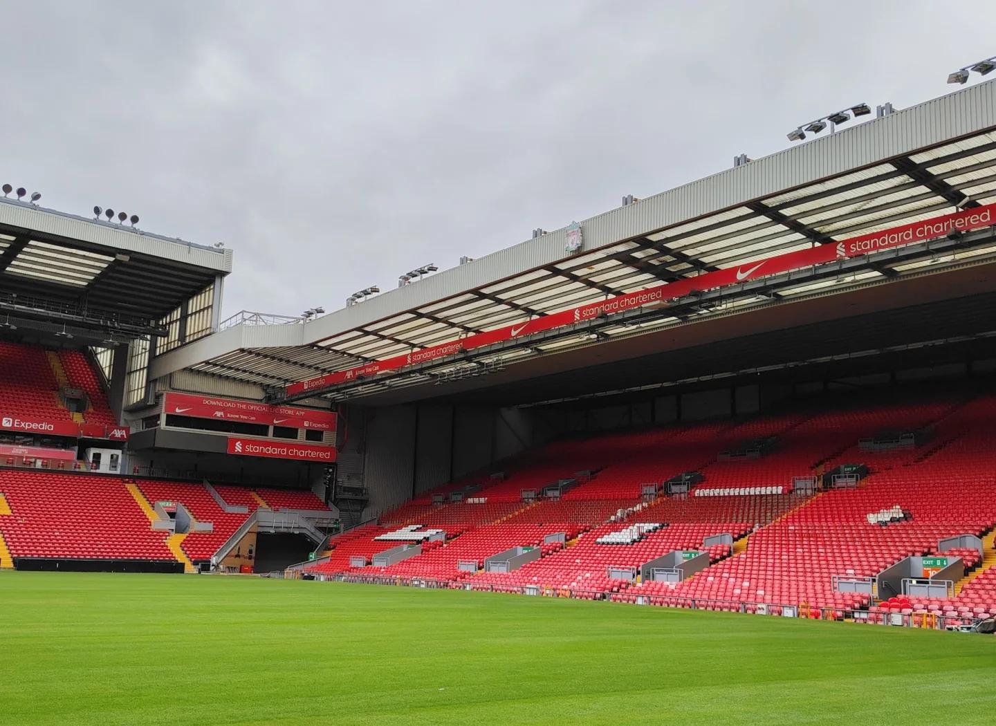 希勒：我和萨拉赫有过类似处境，但他错了因为没人大过俱乐部（希勒：我也曾与萨拉赫处境相仿，但他错在忘了俱乐部高于一切）