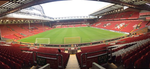 33岁内马尔爆发！17分钟戴帽救赎！3场轰5球1助，冲击明年世界杯（33岁内马尔火力全开：17分钟帽子戏法，近3战5球1助，剑指明年世界杯）