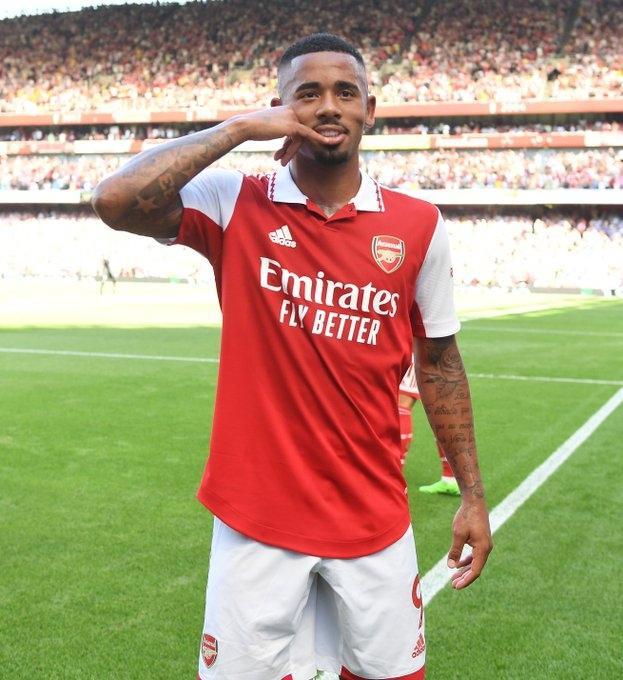 利物浦双星身价暴跌2000万欧！克洛普遗留下的阵容隐患爆发（利物浦两将身价缩水2000万欧，克洛普遗留阵容短板集中暴露）