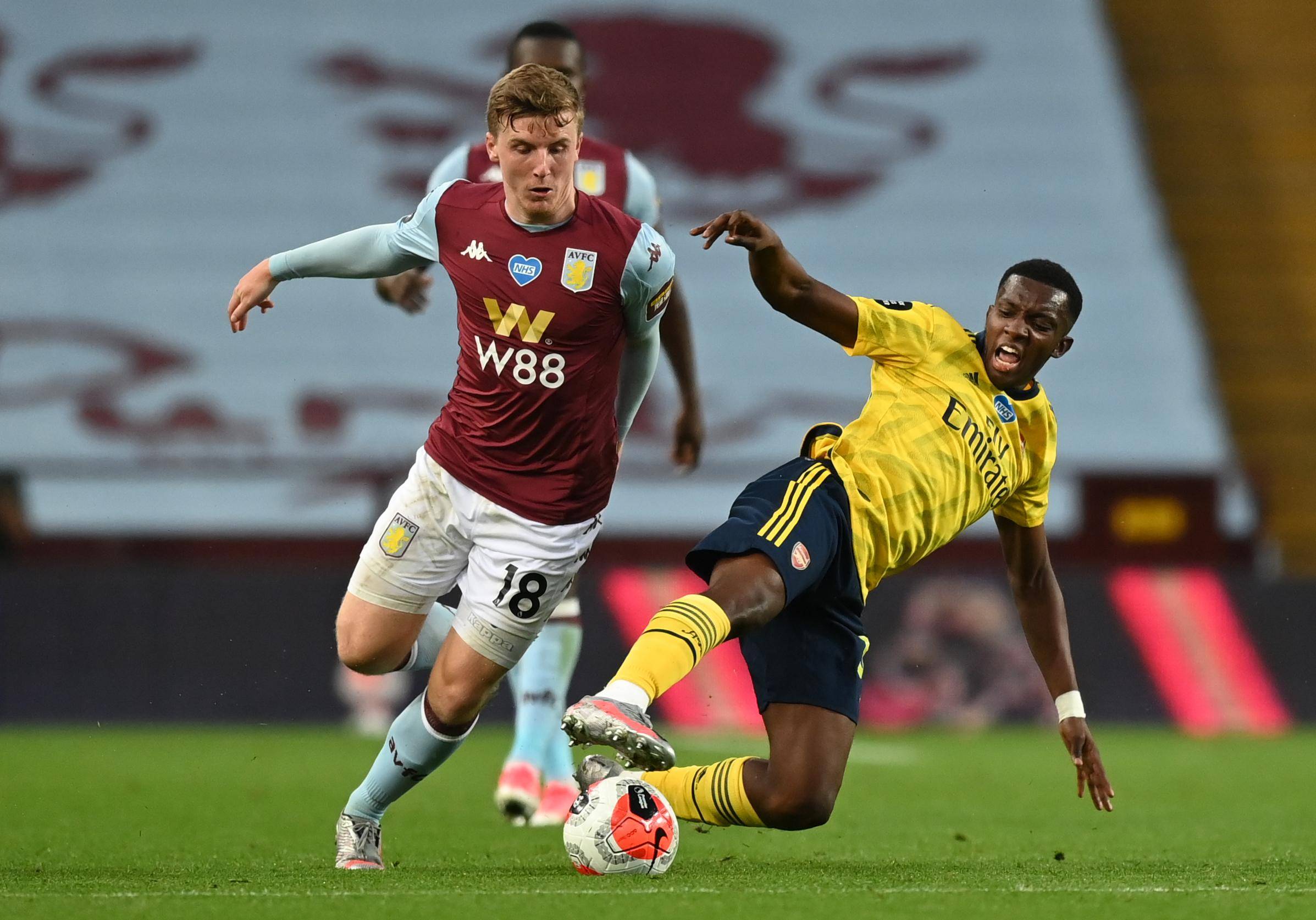 里程碑，弗拉泰西完成了代表国米的第100场比赛（里程碑时刻：弗拉泰西完成国米生涯第100战）