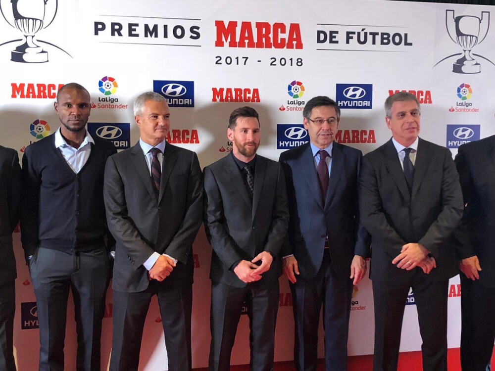 皇马在国家德比后失利，阿隆索面临下课危机，巴萨趁机领跑，西甲争冠形势严峻。（皇马德比败北阿隆索帅位告急，巴萨趁势领跑，西甲争冠白热化）