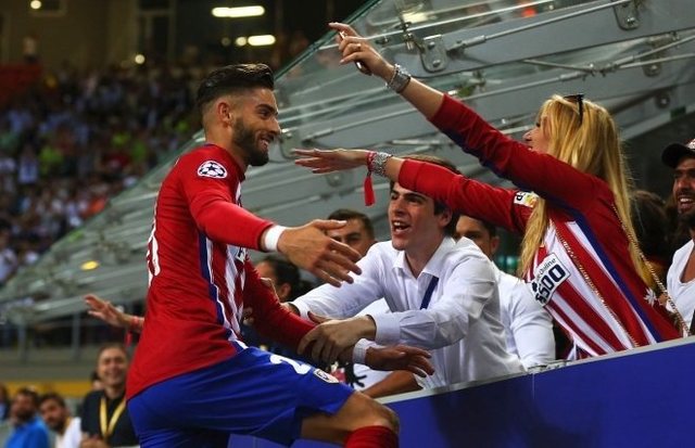 马卡：皇马未展现稳定状态，阿隆索国际比赛日有很多工作要做（马卡报：皇马状态不稳，国际比赛日期间阿隆索工作繁重）