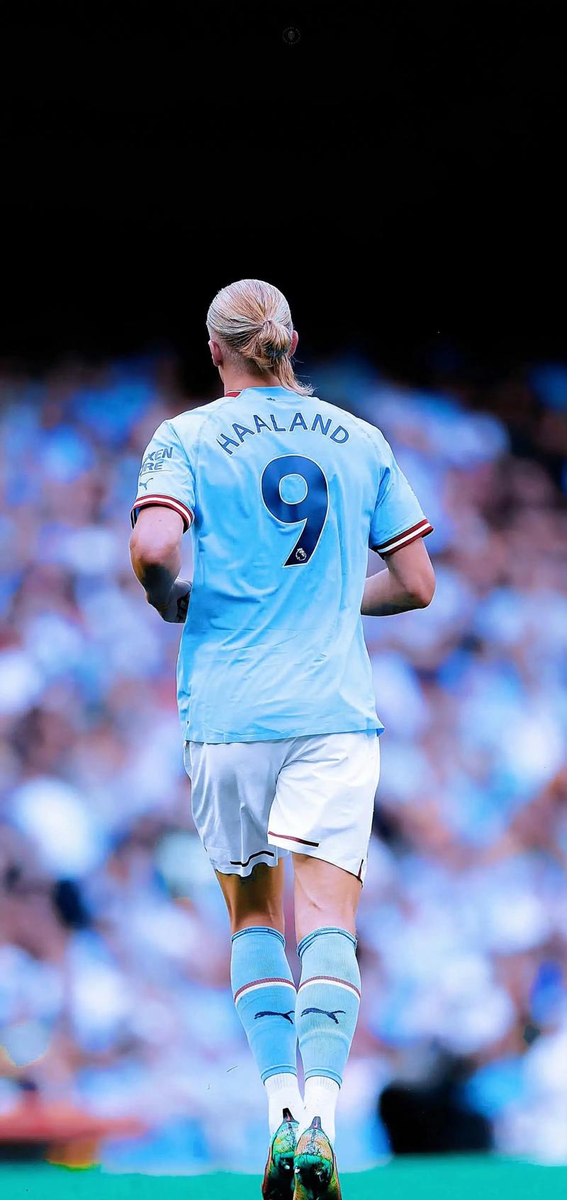 因在电视直播中庆祝国米绝杀，两名意天空实习生被解雇（直播为国米绝杀欢呼，意天空两名实习生遭解聘）