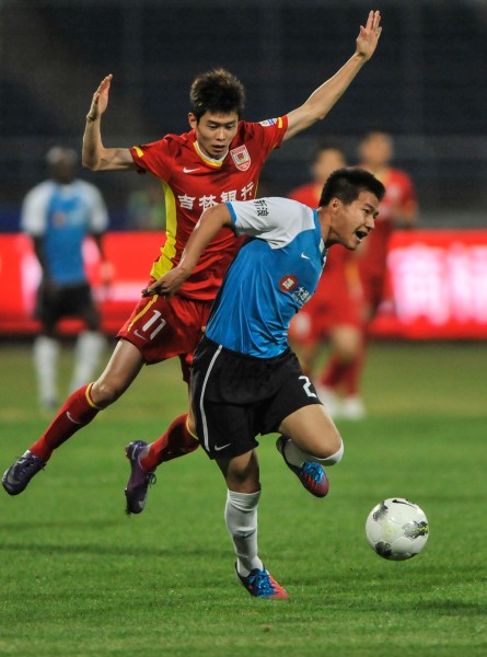 拉波特伤愈归来！毕尔巴鄂竞技双核回归迎战皇马（拉波特复出！毕尔巴鄂竞技双核齐回归挑战皇马）