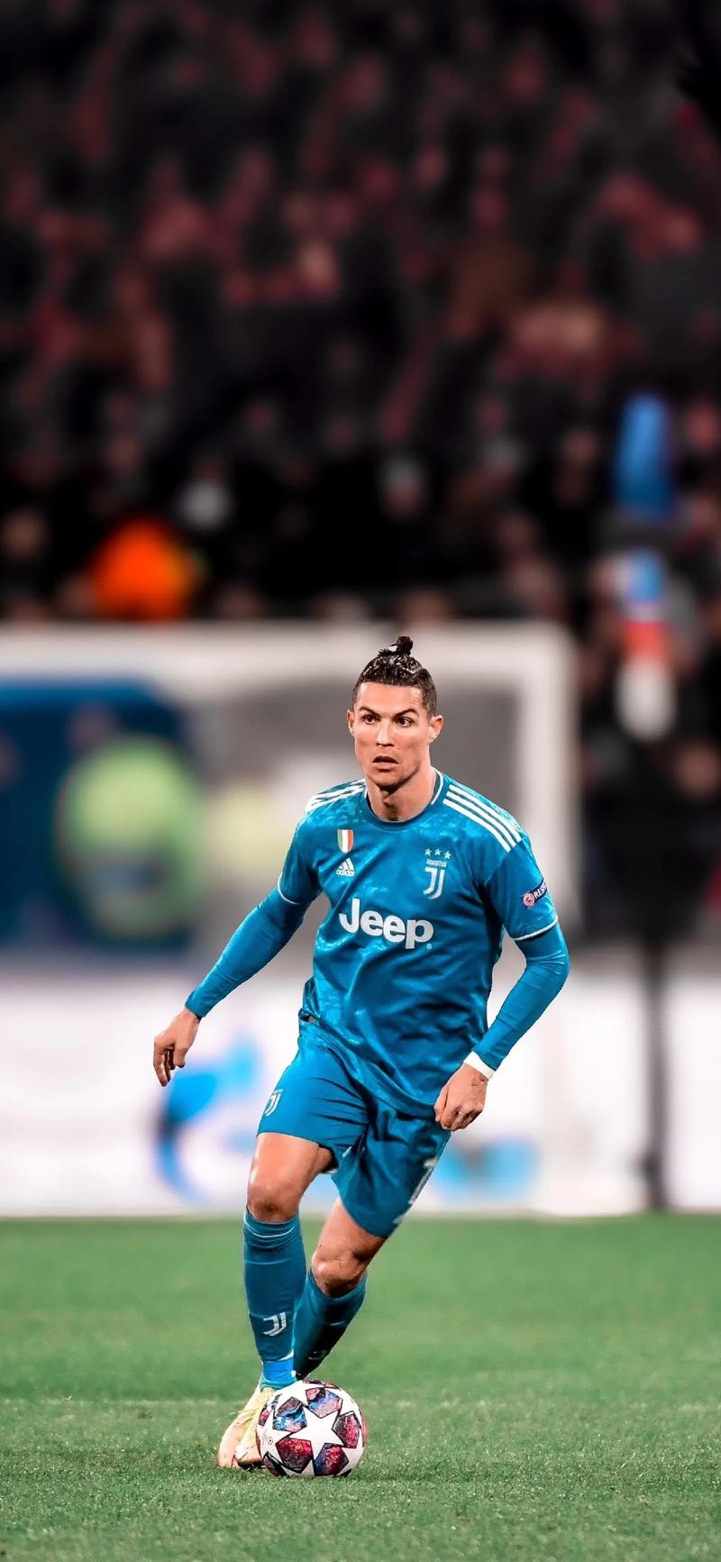 世体：德容与孔德已回国家队报到，其他巴萨球员周二陆续报到（世体：德容、孔德已向各自国家队报到，其余巴萨球员将于周二陆续报到）