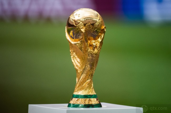 TA：阿森纳后卫本·怀特腿筋受伤，预计将休战至少一个月（据TA报道，阿森纳后卫本·怀特腿筋受伤，预计至少缺阵一个月）