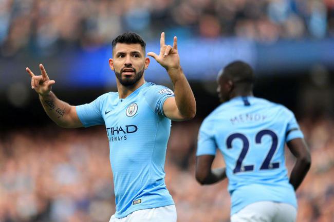 快船新星崭露锋芒 替补砍17分大胜老鹰终结五连败（替补新星轰17分助快船大胜老鹰 终结五连败）